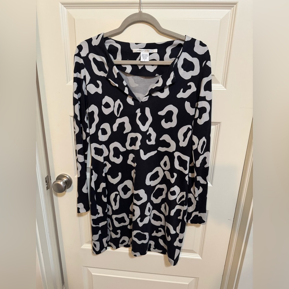 Diane Von Furstenberg Reina Vintage Long Sleeve Silk Shift Dress, Size 8